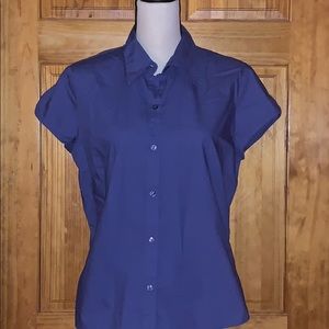 Old Navy Fitted Button Down Short Sleeve Shirt L